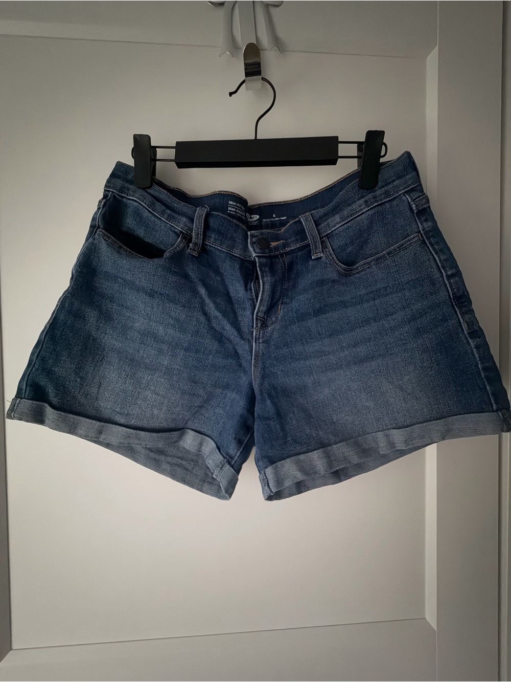 Old Navy Dark Blue Rolled-Hem Denim Shorts 4 Preppy Casual